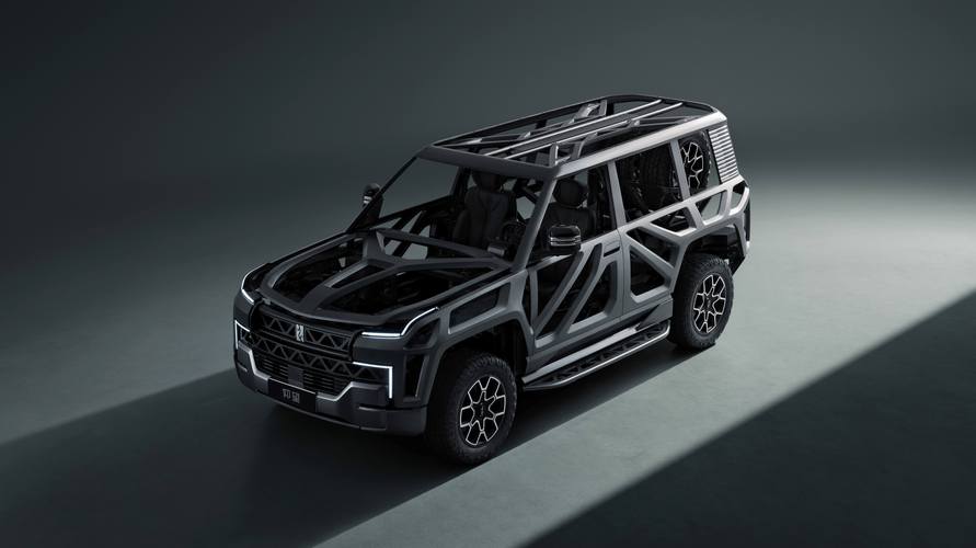 东莞18仰望U8硬派越野的科技魅力，国能汽车对传统燃油车市场的冲击